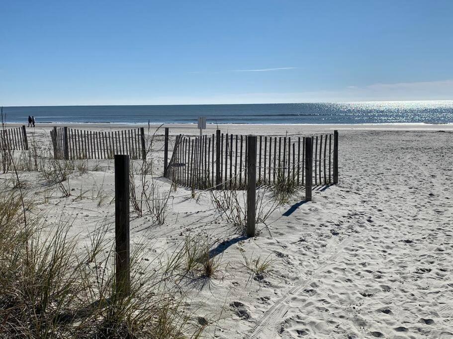 Seaforever-King Bed, Ocean Views With Beach Bikes Pulau Hilton Head Luaran gambar
